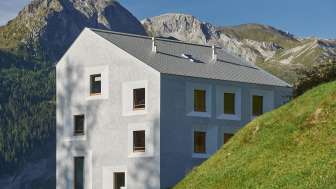 Die Pensiun Laresch im Sommer